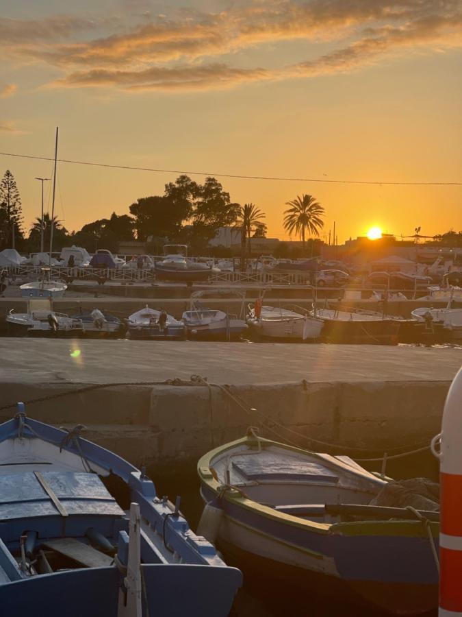 Casa XXI Aprile Lägenhet Isola delle Femmine Exteriör bild